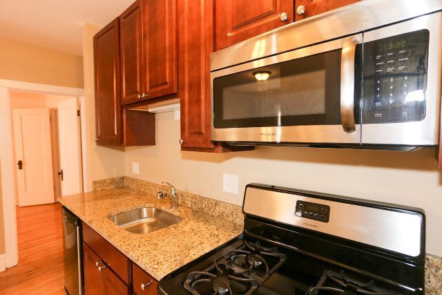 Photo - 4901 N Hoyne Ave Unidad 3