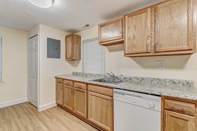 Photo - 6910 Carleton Ter Unidad 2