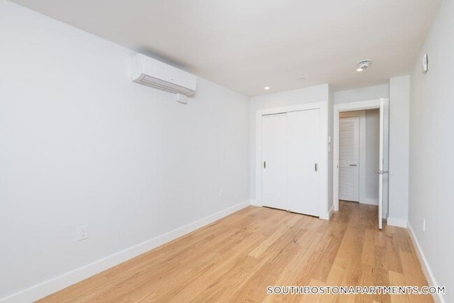 Photo - 1410 Columbia Rd Unit 5K