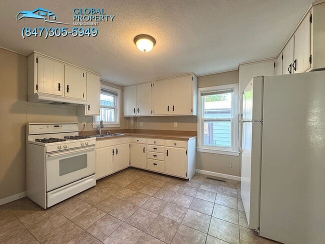 Building Photo - ARE YOU READY TO CALL OUR COMMUNITY - YOUR...