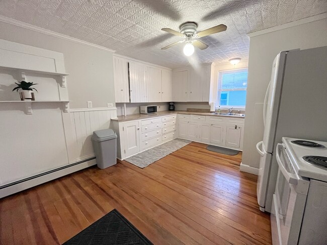 Photo - 87 Elm St Unit 3