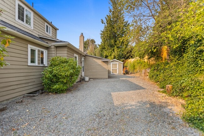 Photo - 616 NW 122nd St