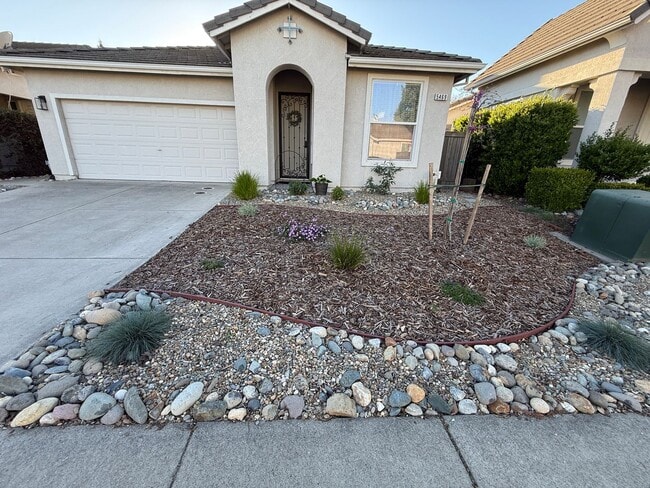 Photo - Beautiful 3bd/2ba Natomas Home with 2 Car Garage!