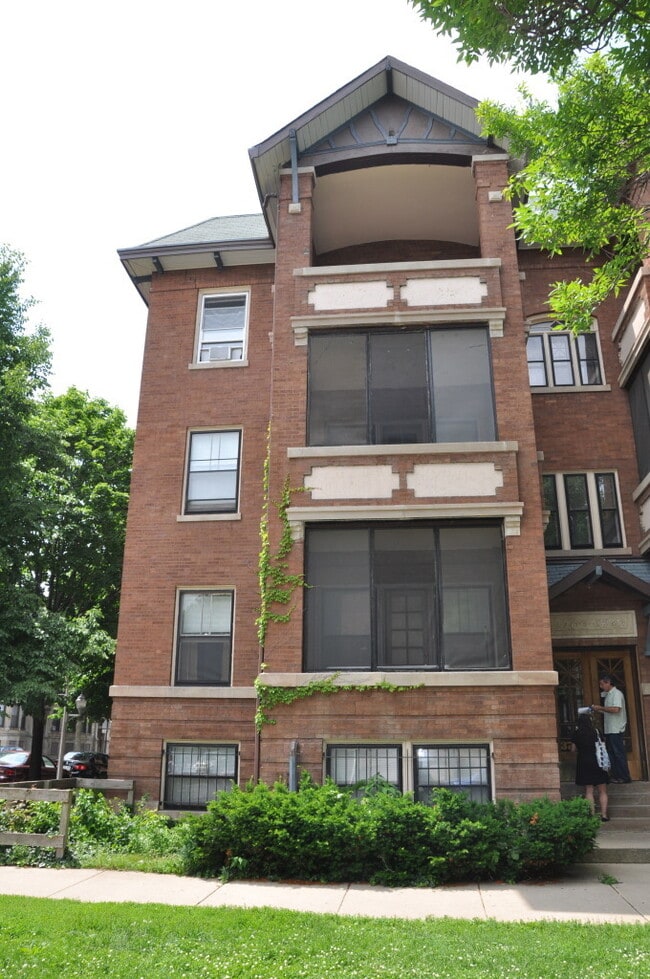 Building Photo - 3702 N Fremont St Unit G