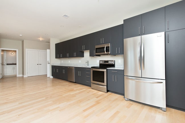 Photo - The Distillery North