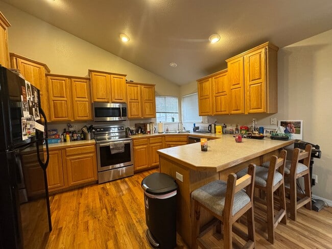 Photo - Beautiful 5 Bedroom home in Wellington