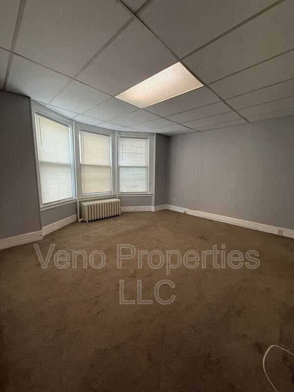 Photo - 65 N Pine Ave