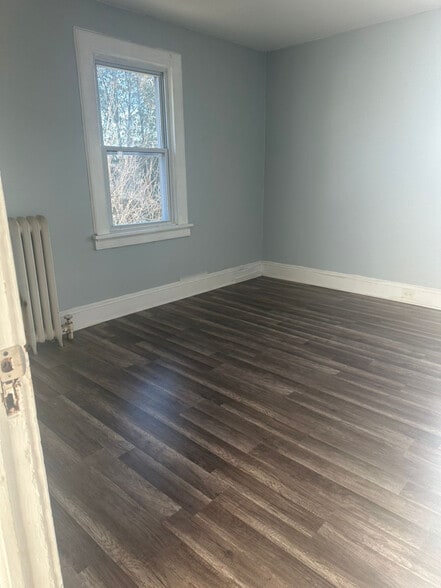 214 Chamberlain Ave