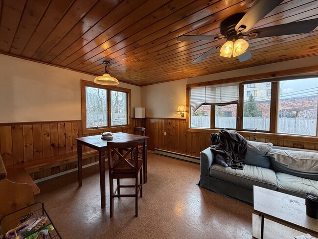 Photo - 91 Wallingford Rd Unit 1