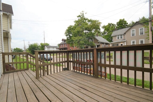 Photo - 406 Kling St