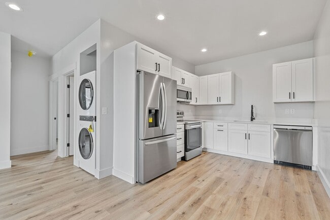 Photo - 299 Camas St Unit ADU