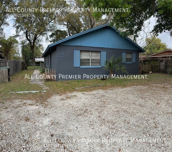 Building Photo - 1211 22nd St Rental