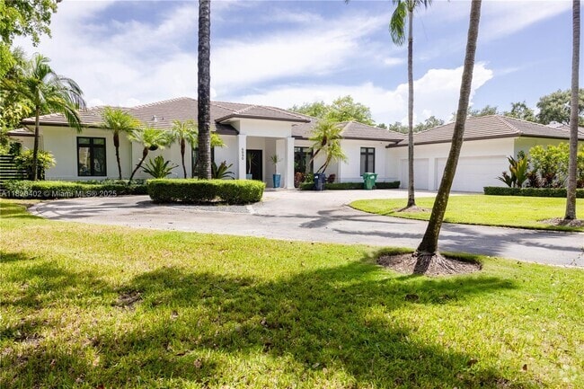 Building Photo - 6090 SW 116th St Rental