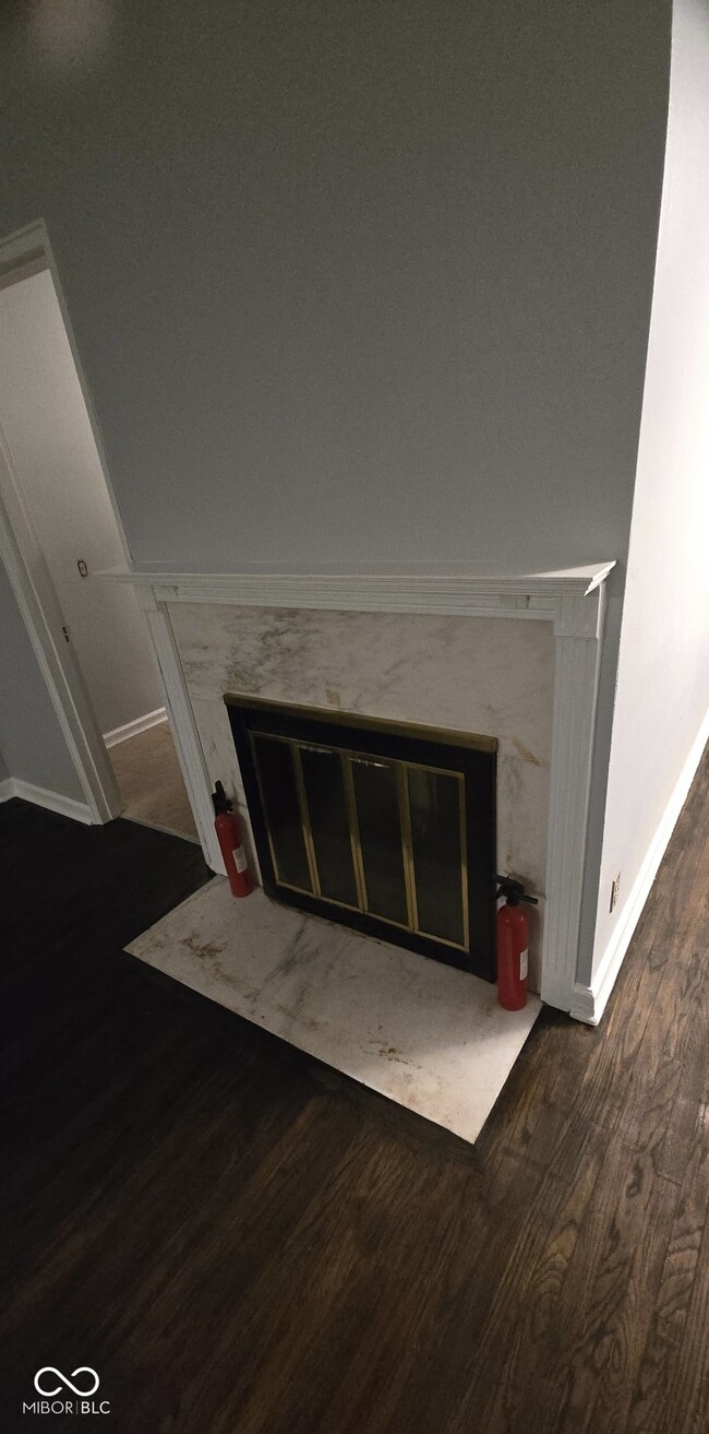 Photo - 402 W 52nd St