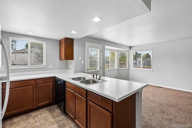 1620 W 135th Way