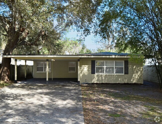 Building Photo - Updated, 3 Bedroom/2 Bathroom, Winter Park... Rental