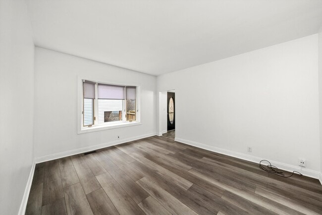 Photo - 3227 S Wells St