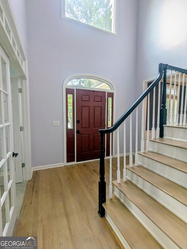Photo - 305 Windsor Pl