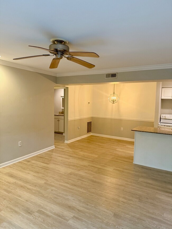 Photo - 141 Lamotte Dr Unit G6