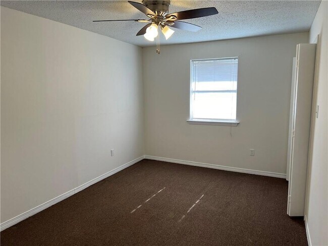 Photo - 824 Early St Unidad 2