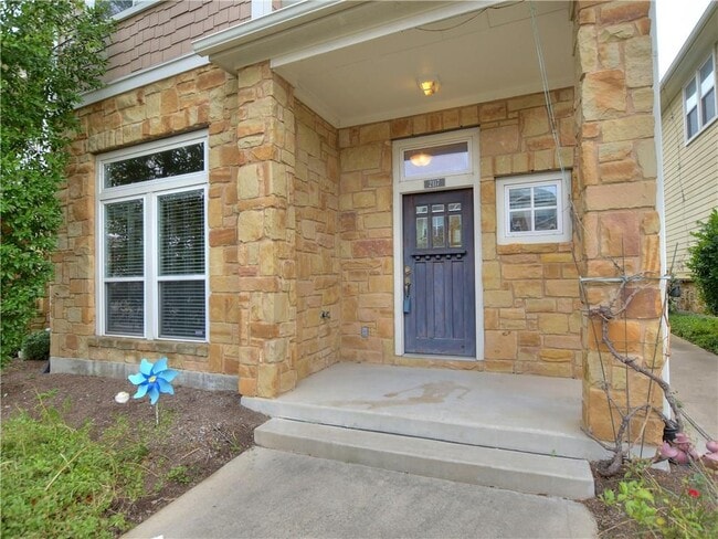 Photo - 2117 Zach Scott St