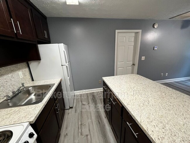 Photo - 3623 Fifteenth Avenue Unit C