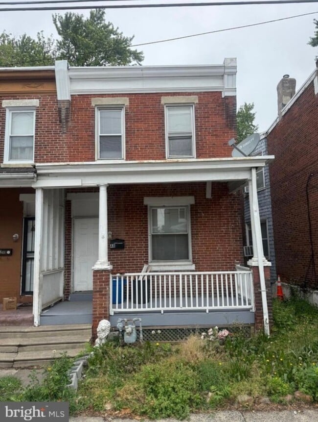 Building Photo - Newly Renovated 3 Bed, 1 bath for rent Rental