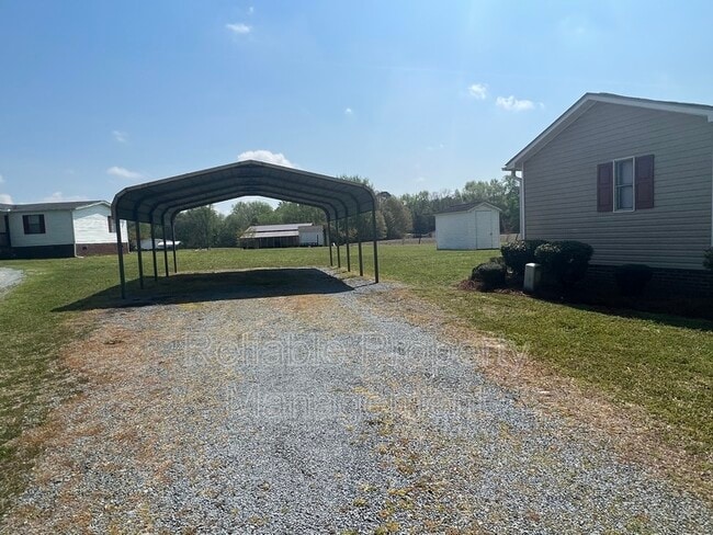 Photo - 109 Spring Branch Ln