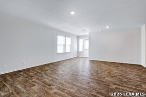 Photo - 13512 Waxman Spark