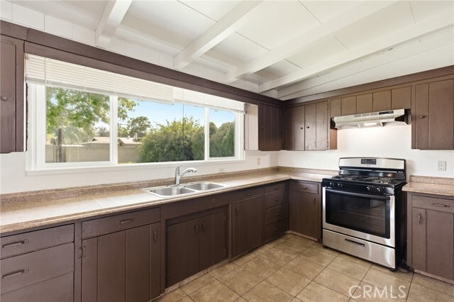 Photo - 40861 Whittier Ave