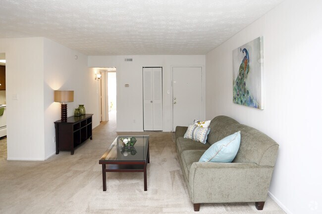 Sala de estar - ReNew at The Crossing