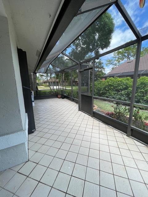 Photo - 800 Kintyre Ct