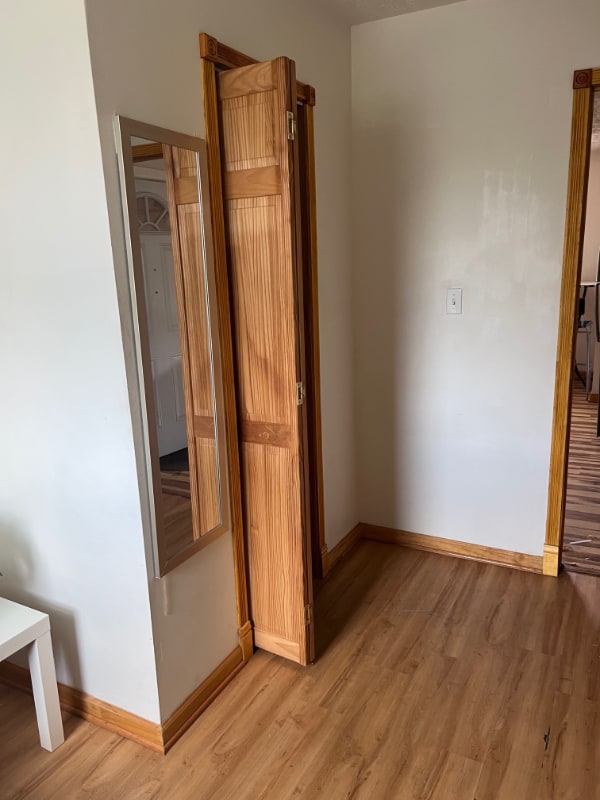 Photo - 2400 Perry St