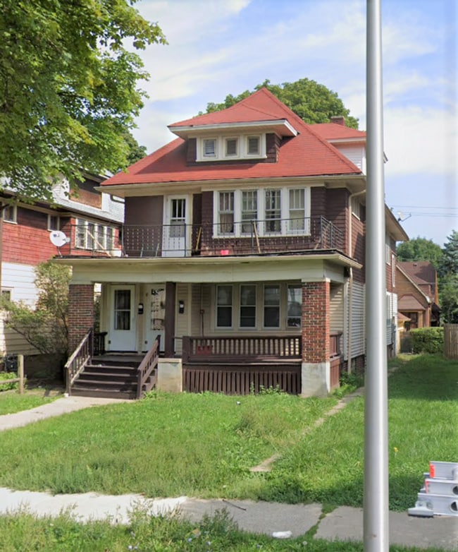 Building Photo - 2760 N 47th St Unit 2762 N 47th St