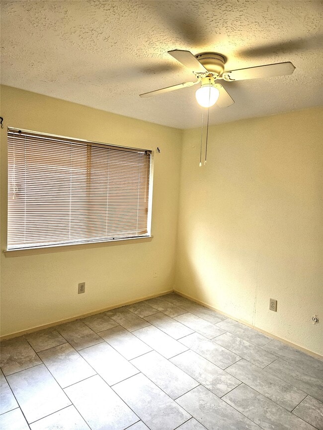 Photo - 8215 Summer Quail Dr