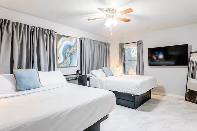 109 Fargo St Unit B