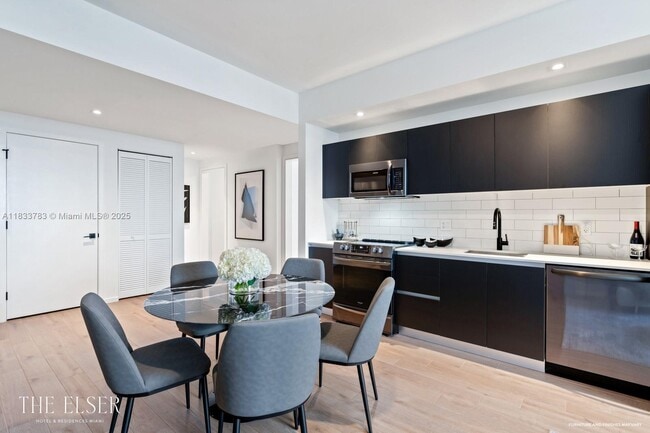 Photo - 398 NE 5th St Unit 2717