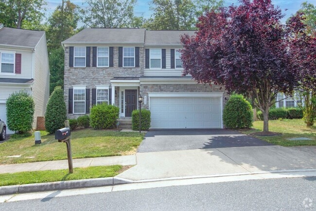 Building Photo - COMING SOON - Must see to Appreciate - Dum... Rental
