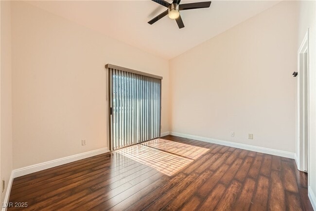 Building Photo - 2152 Quartz Cliff St Unit 204