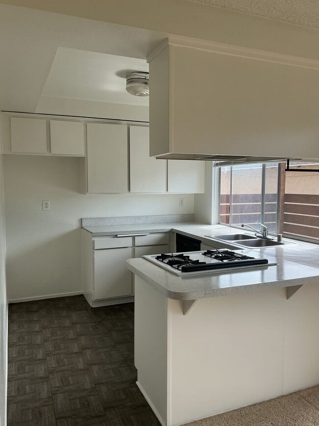 Building Photo - 7330 Corsican Dr Unit #C