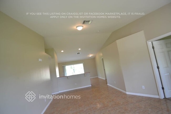 3503 SW 12th Ave