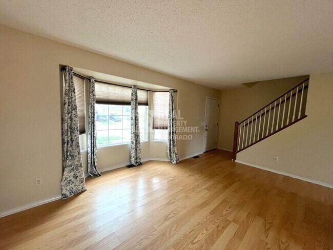 Photo - 1067 Clogger Ln