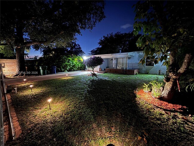 Photo - 151 NW 165th St