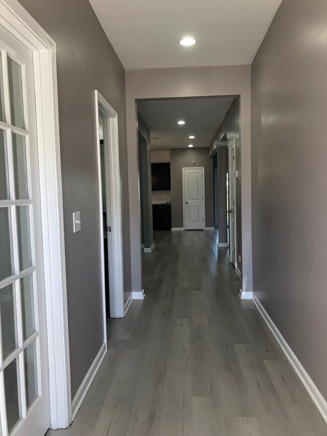 Photo - 502 Geranium St