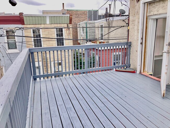 Photo - 2635 E Lehigh Ave Unidad #2