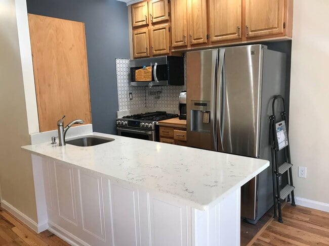 Photo - 507 W 173rd St Unit Great 2br Apt near train