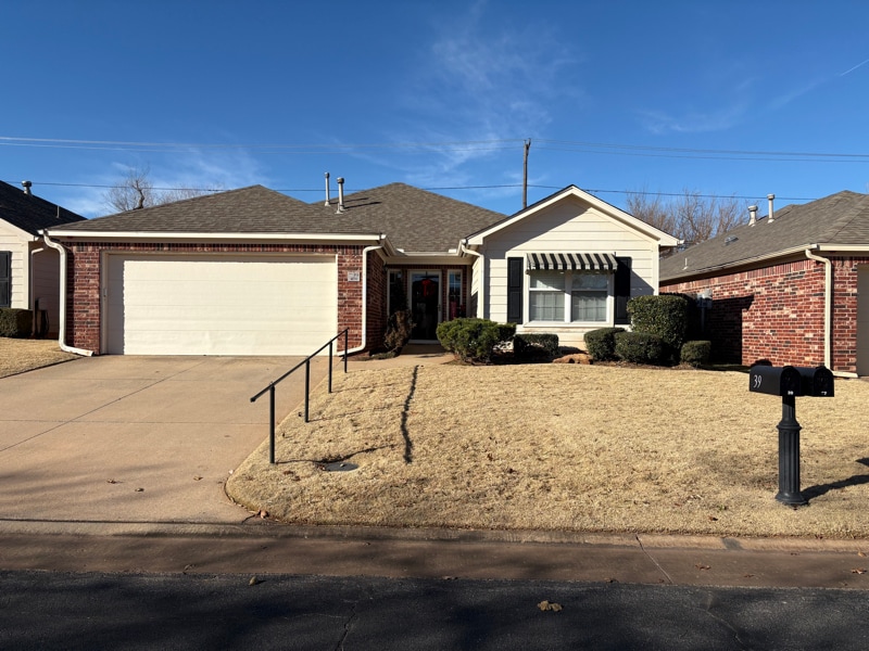 Photo - 2455 Manchester Dr