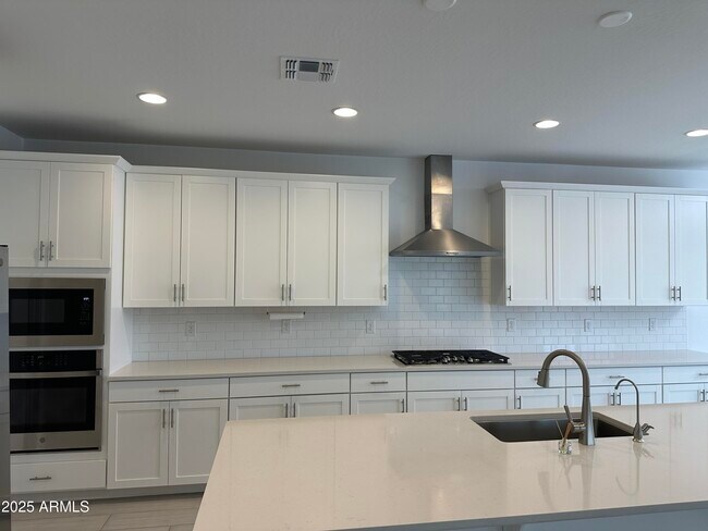 Photo - 40562 W Michaels Dr