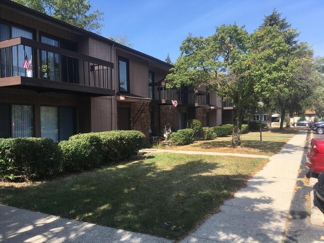 Building Photo - 6179 W Cold Spring Rd Rental