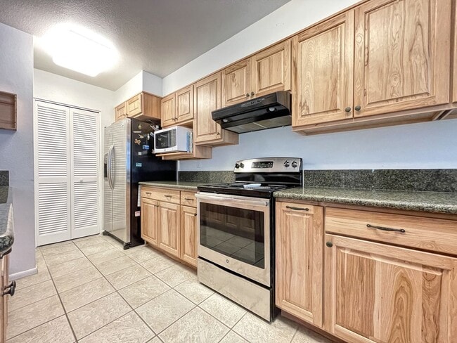 44-160 Kou Place, #8